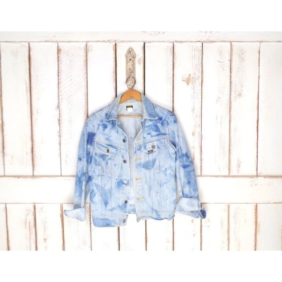 Lee Jackets & Blazers - Vintage Lee sun bleached blue denim  jean jacket